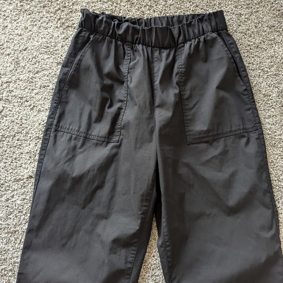 Wide Leg Cargo Pant - Picture 2 of 7